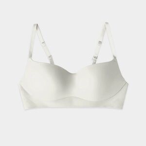 Elegant White Seamless Bra